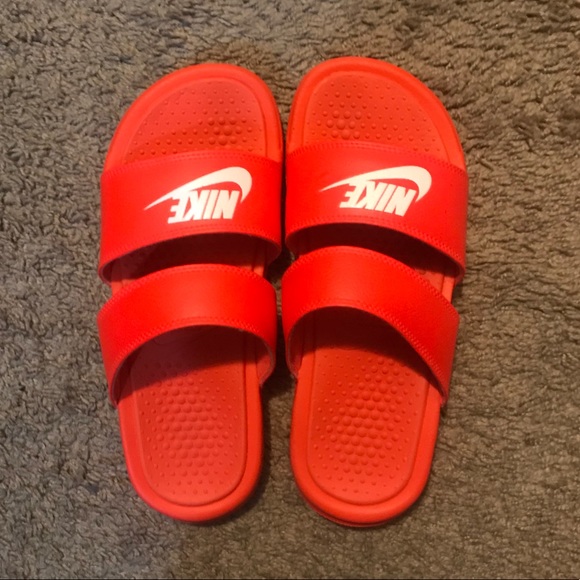 nike red slides womens